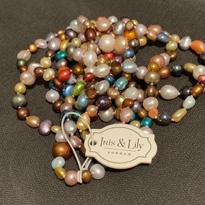 Iris & Lily long pearl string necklace